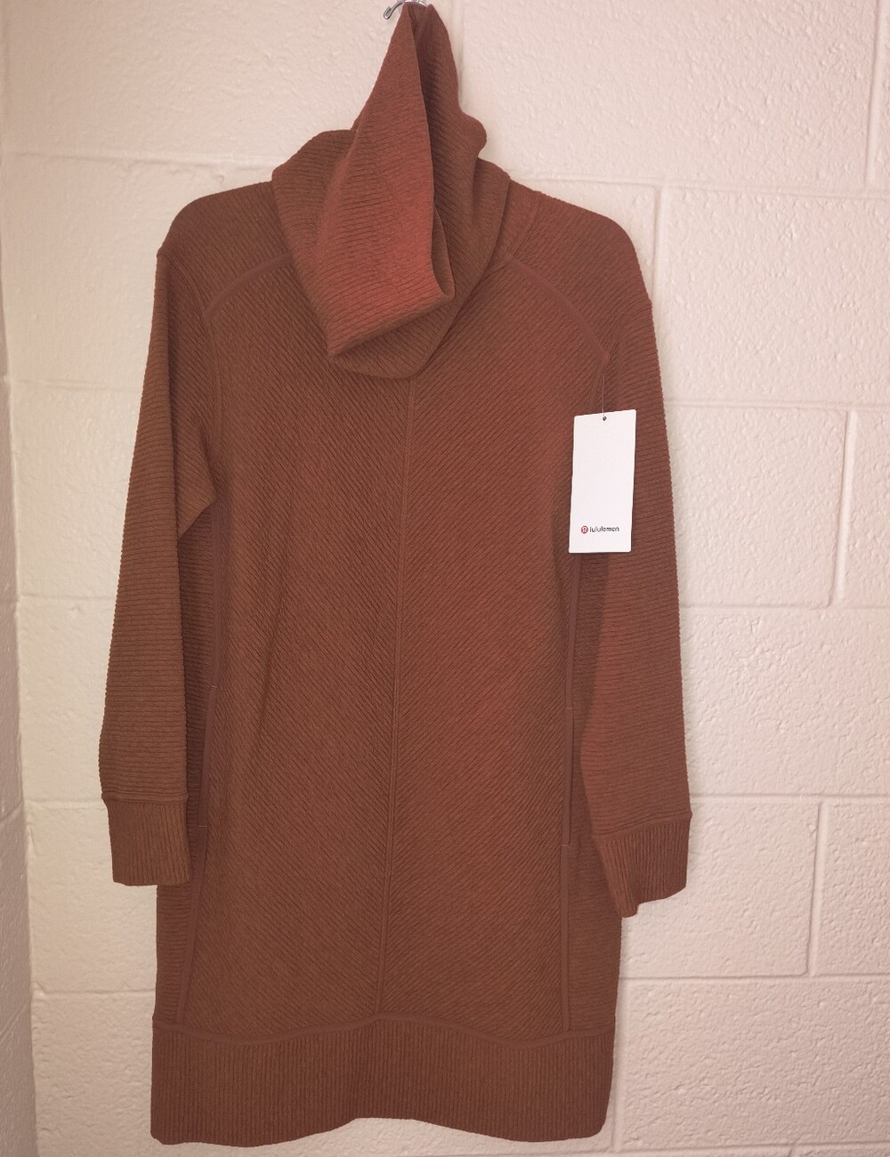 lululemon On Repeat Dress - Size 8